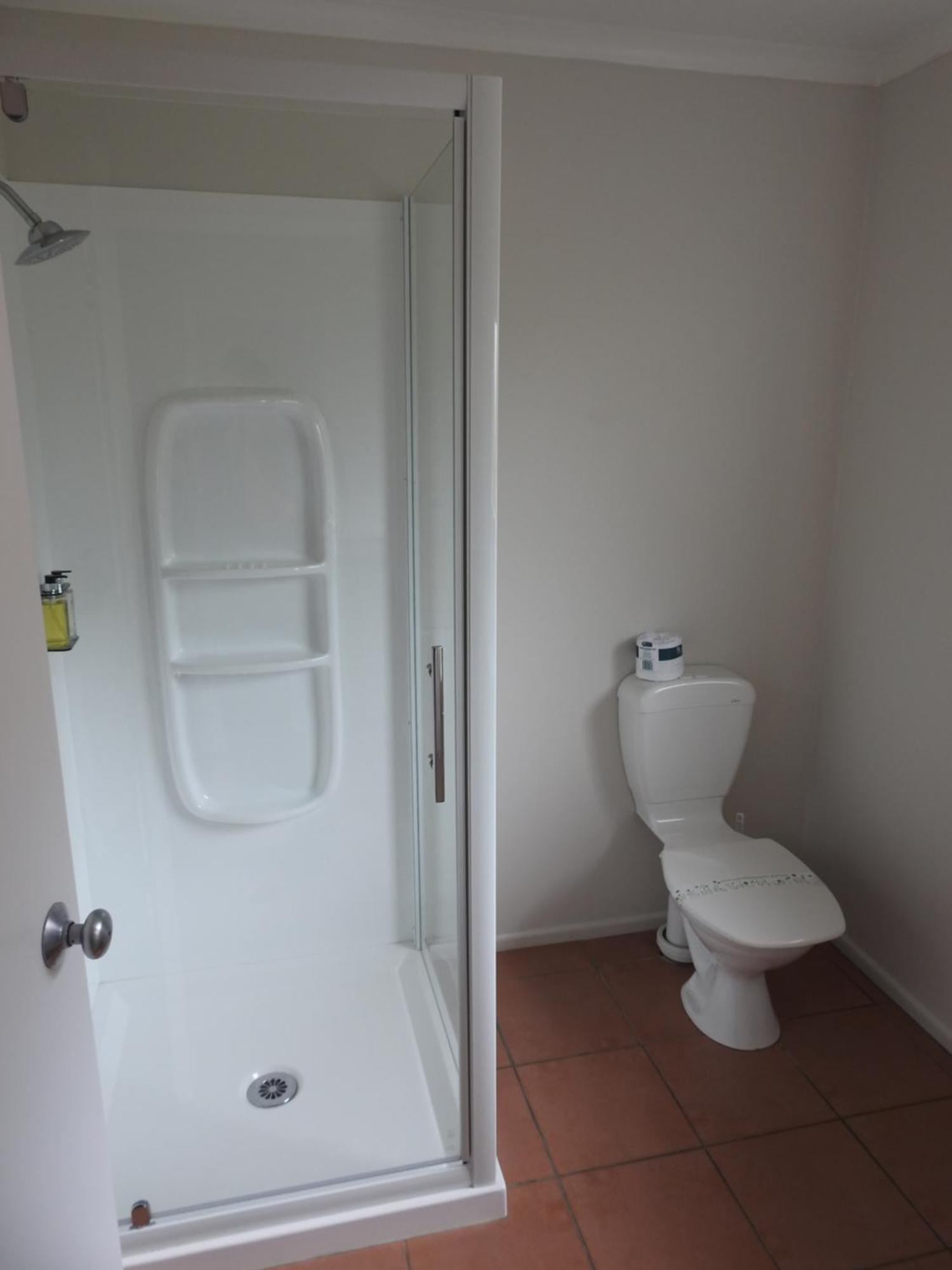 Tudor Lodge Motel Хауера Екстериор снимка